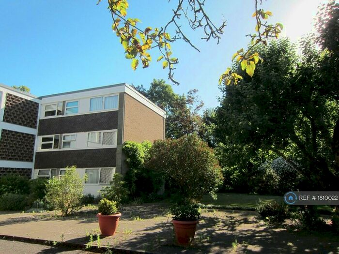 2 Bedroom Flat To Rent In Newton Road, Cambridge, CB2