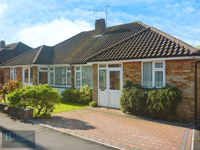 3 Bedroom Semi-Detached Bungalow To Rent In Tensing Gardens, Billericay, Essex, CM12