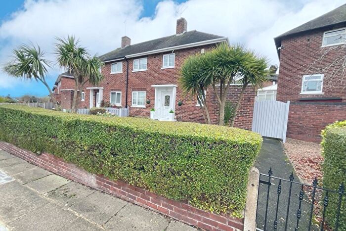 2 Bedroom Semi Detached House For Sale In Ballifield Crescent, Sheffield, Sheffield, S13