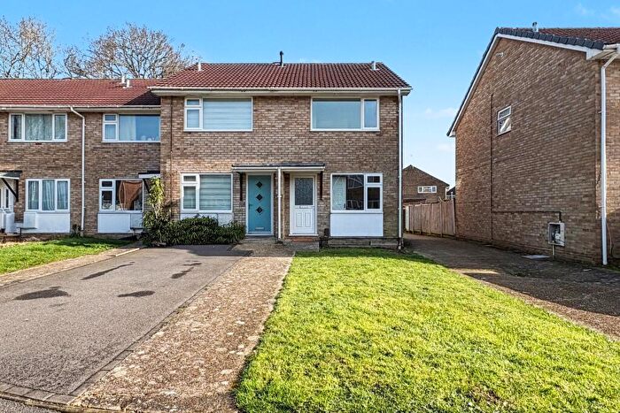 2 Bedroom End Of Terrace House For Sale In Hamworthy, BH15