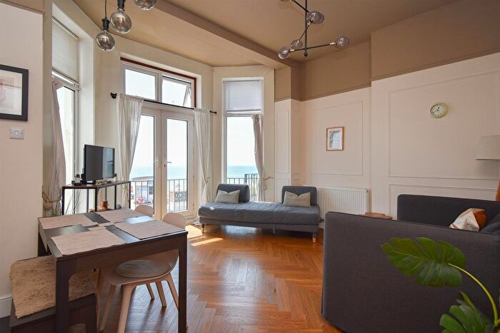 2 Bedroom Flat To Rent In Eversfield Place, St. Leonards-On-Sea, TN37