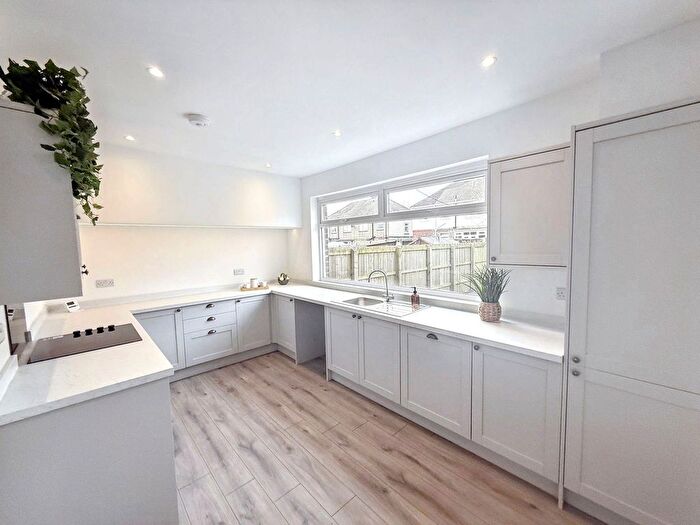 2 Bedroom Semi-Detached House For Sale In Exeter Road, Wallsend, NE28