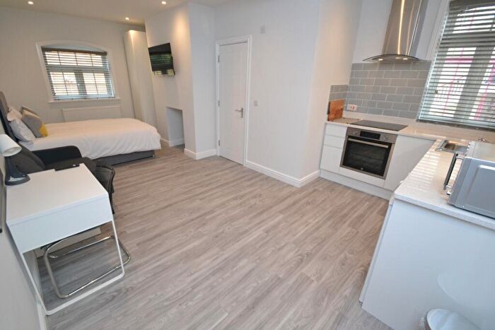 Studio To Rent In Woodborough Road, Nottingham, NG3