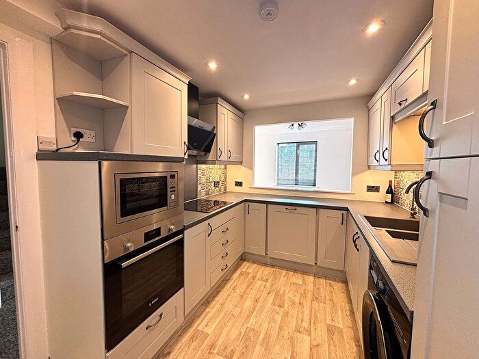 4 Bedroom Property To Rent In Guildford Close, Exeter, EX4