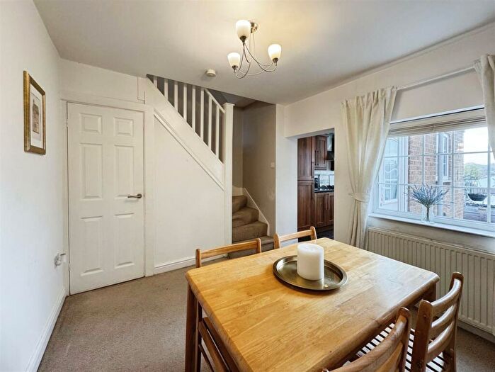 2 Bedroom Terraced House For Sale In Norfolk Street, Worksop, S80