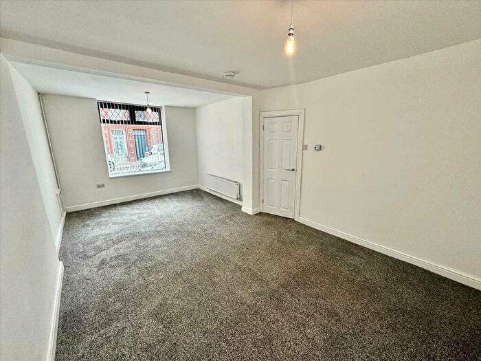 3 Bedroom End Of Terrace House For Sale In David Street, Treherbert, Treorchy, CF42