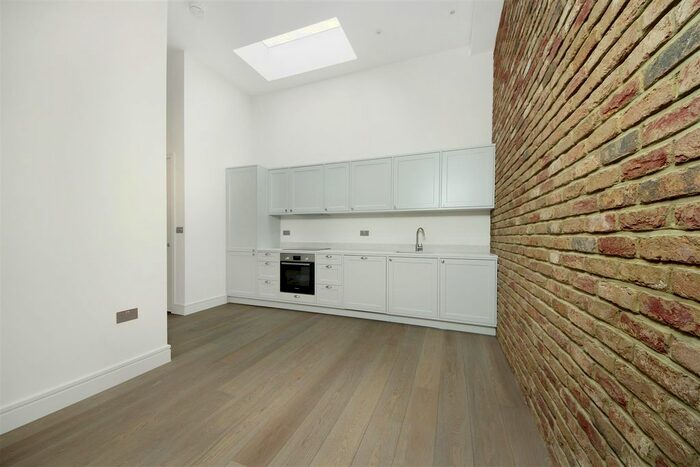 Studio To Rent In High Street, London, W3