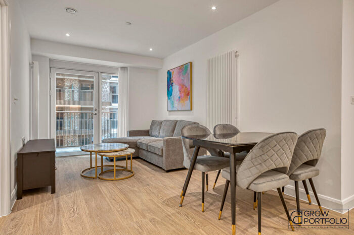 1 Bedroom Apartment To Rent In Royal Eden Docks, E16