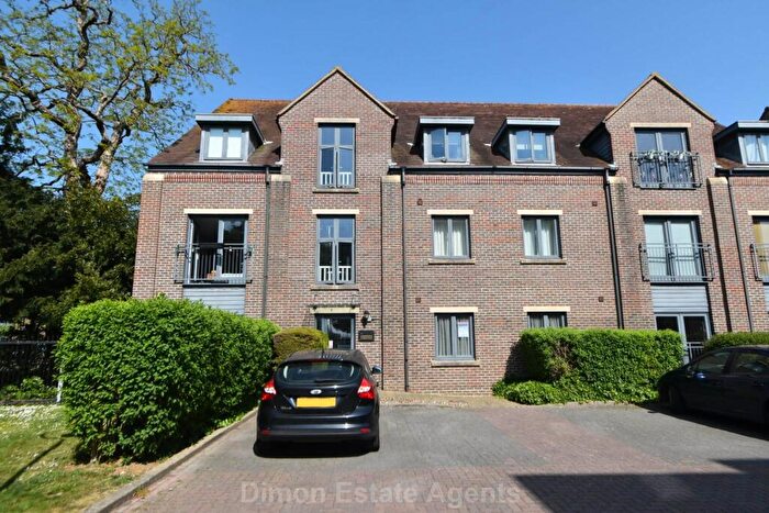 2 Bedroom Flat For Sale In Ashworth House, Heritage Way, Priddys Hard, PO12