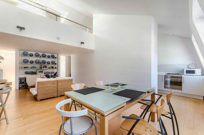 2 Bedroom Flat To Rent In Grenville Place, South Kensington, London, SW7