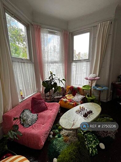 1 Bedroom Flat To Rent In Gloucester Drive, London, N4