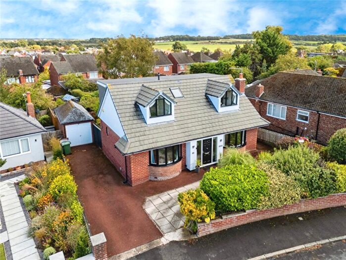 4 Bedroom Bungalow For Sale In The Spinney, West Kirby, Wirral, CH48