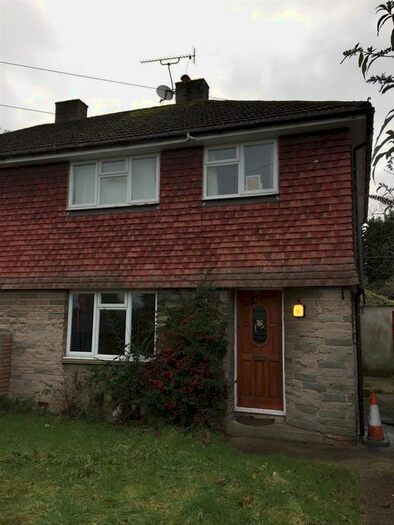 4 Bedroom Property To Rent In The Crescent, Egham, TW20
