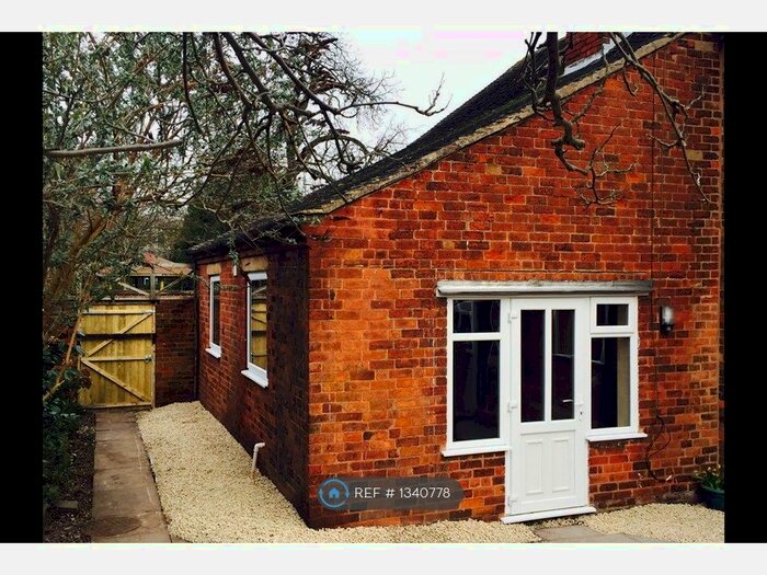 1 Bedroom Bungalow To Rent In Wolseley Road, Rugeley, WS15