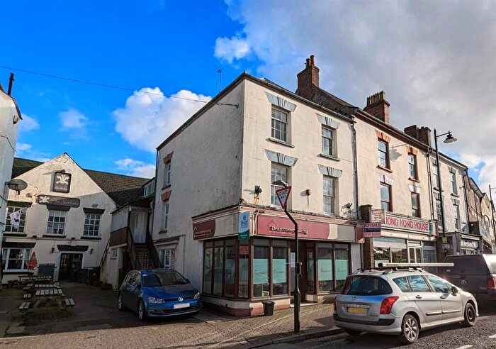 2 Bedroom Flat To Rent In Market Place, Coleford, GL16