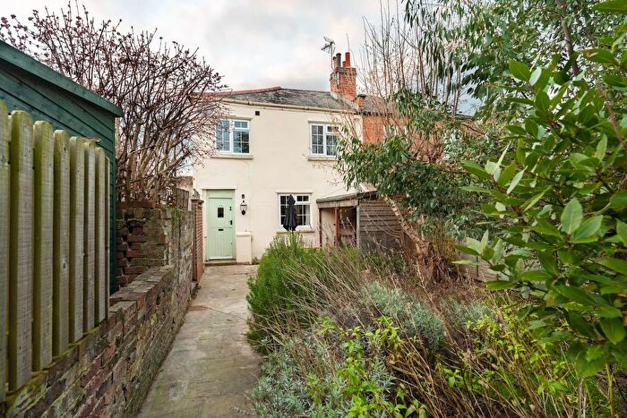 3 Bedroom Semi-Detached House For Sale In St. Annes Terrace, Cheltenham, GL52