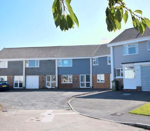 3 Bedroom Property To Rent In Richmond Green, Appledore, Devon, EX39