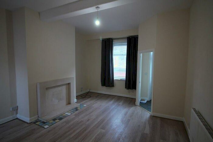 4 Bedroom Terraced House To Rent In Fixby View Yard, Huddersfield, HD6