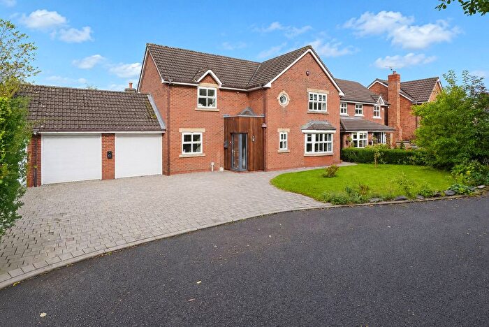 4 Bedroom Detached House For Sale In Merlin Close, Heapey, PR6