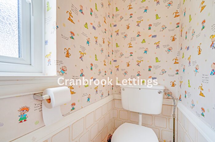 3 Bedroom Semi-Detached House For Sale In Woodford Avenue, IG2