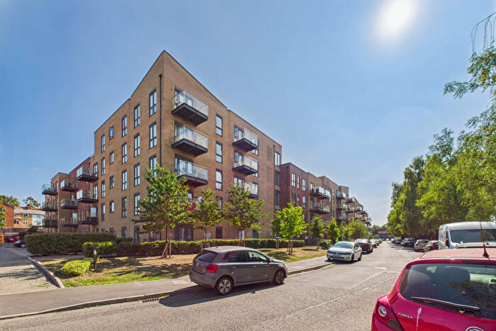 2 Bedroom Apartment For Sale In Frogmore Road, Hemel Hempstead, HP3