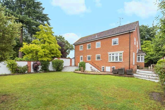 4 Bedroom Detached House To Rent In Wargrave, Reading, RG10