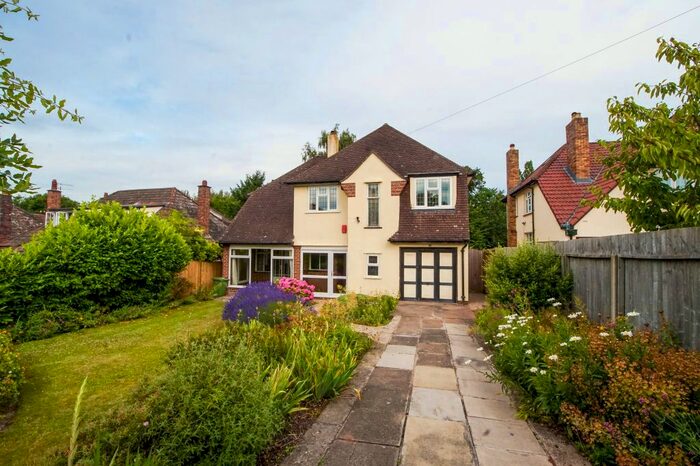 4 Bedroom Detached House To Rent In Bell Barn Road, Stoke Bishop, Bristol, BS9