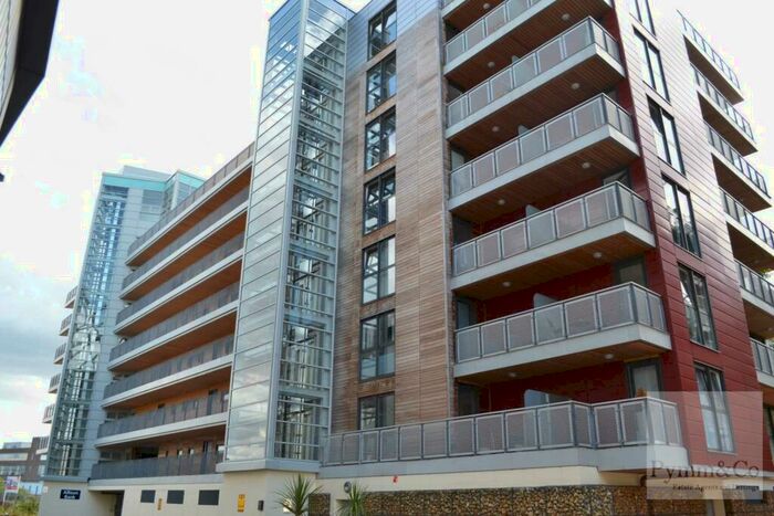 2 Bedroom Flat To Rent In Allison Bank, Geoffrey Watling Way, NR1