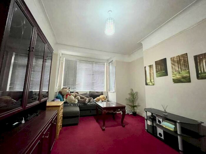 2 Bedroom Terraced House To Rent In Sherringham Avenue, Tottenham, N17