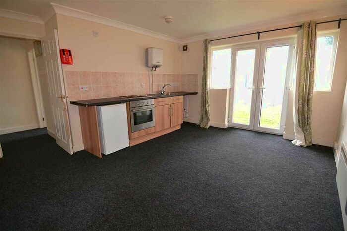 1 Bedroom Flat To Rent In Hospital Street, Walsall, WS2