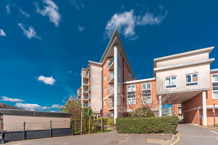 1 Bedroom Flat For Sale In Stanley Road, South Harrow, Harrow, HA2
