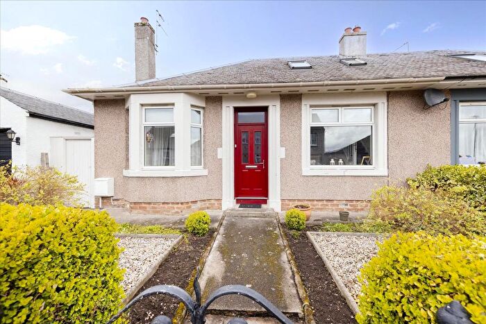 3 Bedroom Semi Detached Bungalow For Sale In Brunstane Crescent, Edinburgh, EH15