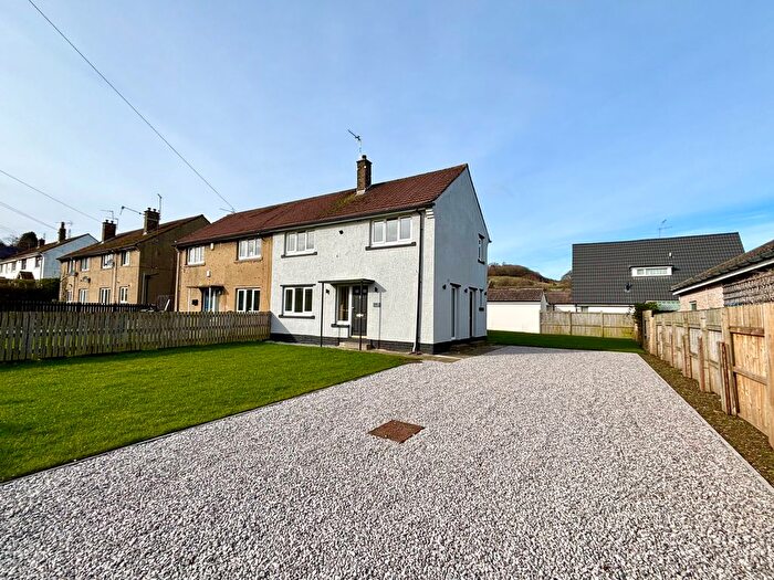 3 Bedroom Semi Detached House For Sale In Long Lane, Harden, BD16