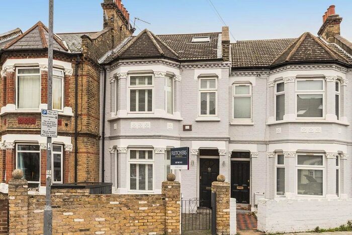 4 Bedroom Flat To Rent In Margravine Road, London W6
