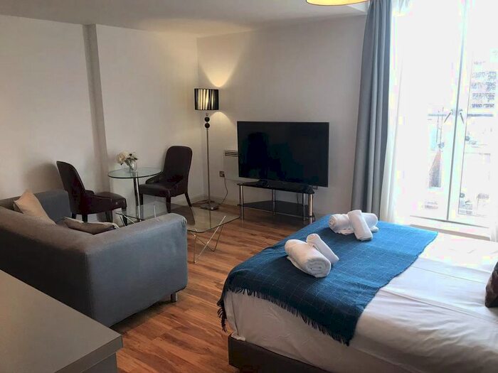 1 Bedroom Flat To Rent In Bromsgrove Street, Birmingham, B5