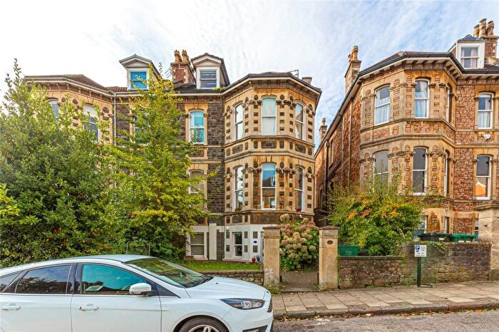 1 Bedroom Flat To Rent In Beaconsfield Road, Clifton, Bristol, BS8