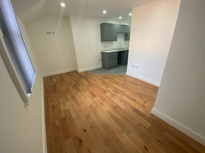 1 Bedroom Apartment To Rent In Hargreaves Road, ***Available With Zero Deposit***, L17