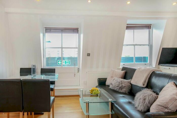 1 Bedroom Flat To Rent In Claverton Street, London, SW1V