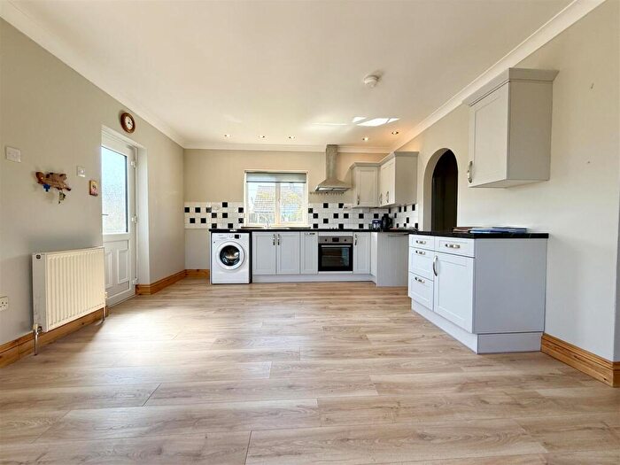 2 Bedroom Detached Bungalow For Sale In Sunset Walk, Eccles-On-Sea, NR12