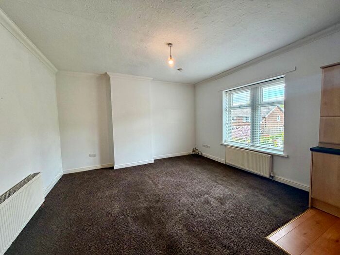 2 Bedroom Flat To Rent In Coal Clough Lane, Burnley, BB11