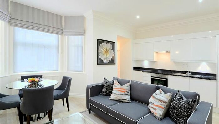 1 Bedroom Flat To Rent In Lexham Gardens, Kensington, W8