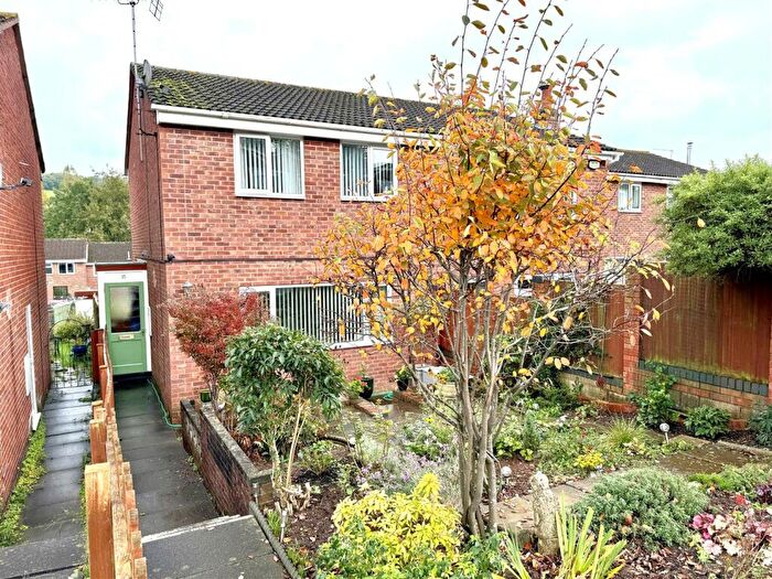 3 Bedroom Semi-Detached House For Sale In The Willows, Longhope, GL17
