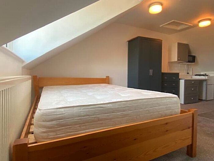 Studio To Rent In Essex Street, Reading, Berkshire, RG2