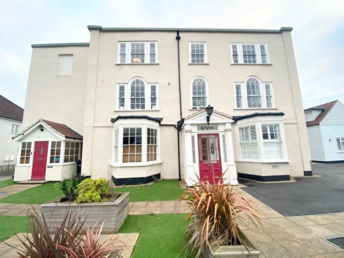2 Bedroom House To Rent In Bath Road, Keynsham, BS31