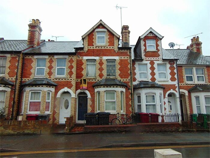 1 Bedroom Apartment To Rent In Pell Street, Reading, Berkshire, RG1