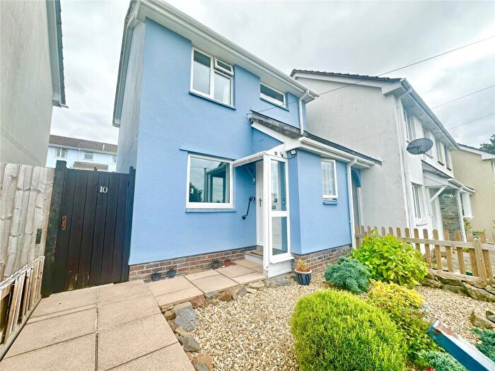 2 Bedroom Detached House For Sale In Hunters Wood, Torrington, Devon, EX38