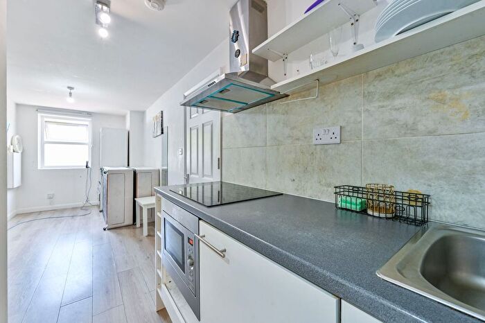 Studio To Rent In Malmesbury Road, Bow, London, E3