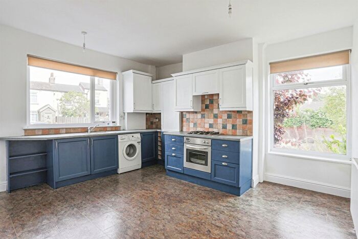 3 Bedroom End Of Terrace House To Rent In Primrose Road, Halton, Leeds, LS15