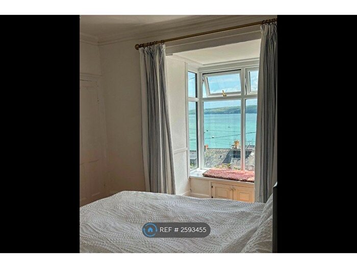 4 Bedroom Terraced House To Rent In High Terrace, New Quay, SA45