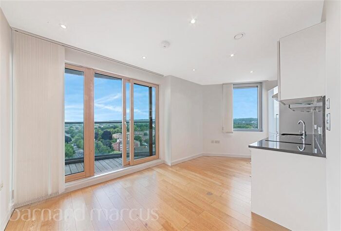 1 Bedroom Flat To Rent In Altyre Road, Croydon, CR0